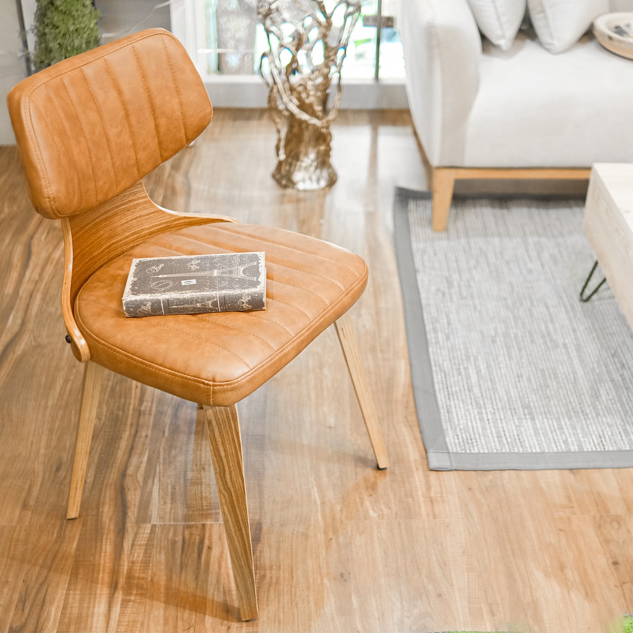 Thompson Chair